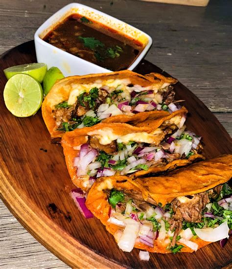 Chido's tacos - This restaurant offers you good steak tacos, chicken and beef. According to the visitors' opinions, prices are fair. The cozy atmosphere brings a comfortable feel to a guests' stay at Chido's Taco Truck. This place is …